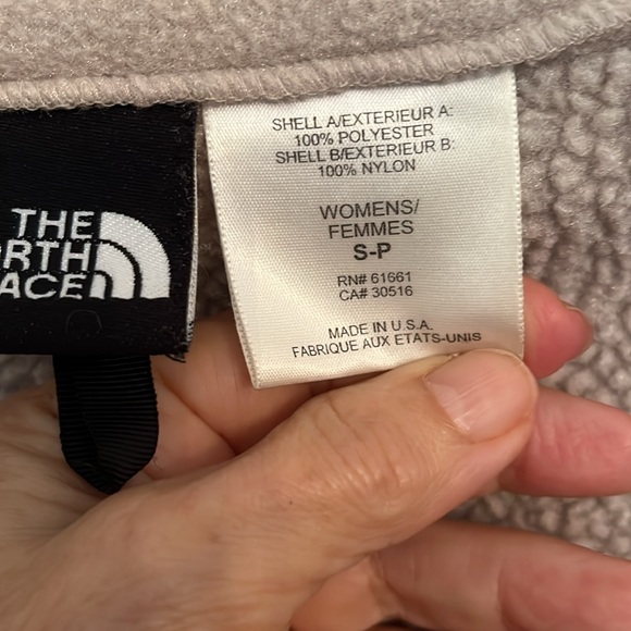 The North Face Polartec Jacket - Picture 4 of 8